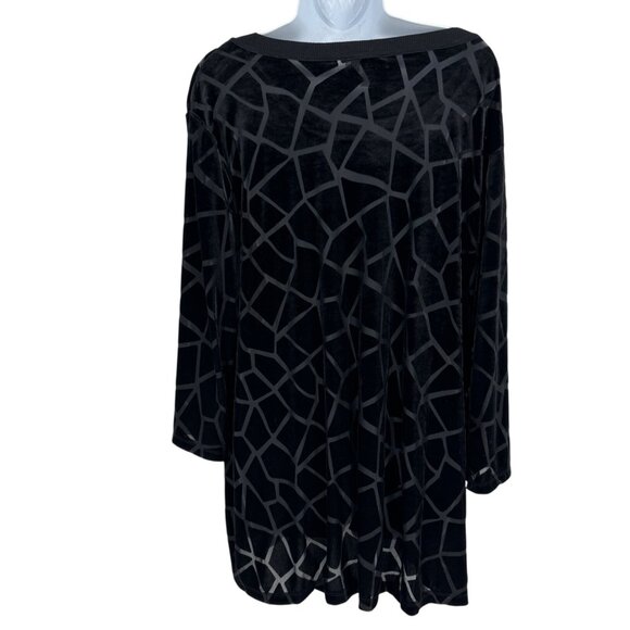Susan Graver Womens Long Sleeve Round Neck Burnout Velvet Tunic Size 3X - Picture 5 of 9